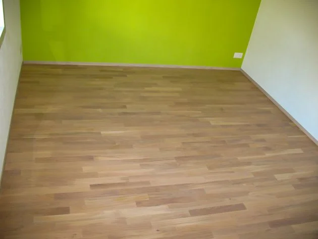 Fertiger Parkettboden im Wohnraum