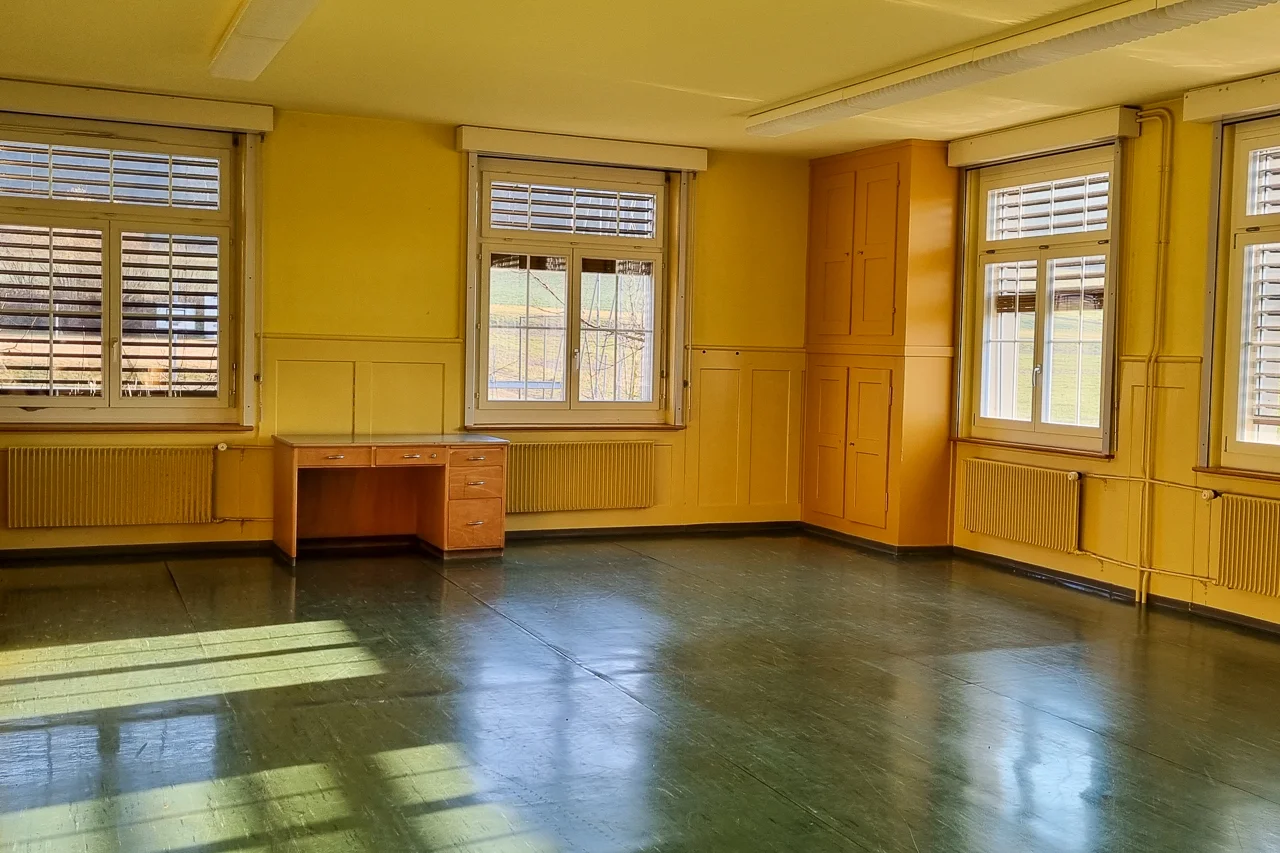 Schulhaus Schönenberg nach der Denkmalpflege-Sanierung